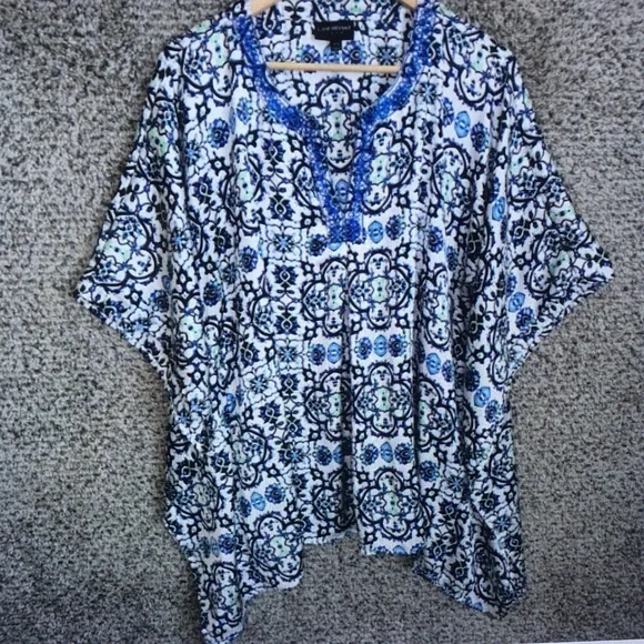 Lane Bryant White and Blue Patterned Beaded V-Neck Tunic - Picture 1 of 7